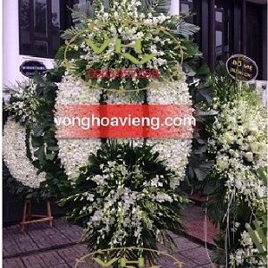 Vòng hoa lan trắng hai đầu