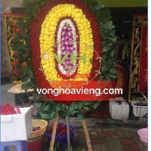 Vòng hoa 800.000đ