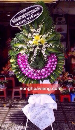 vòng hoa giá 800k 25 lê quý đôn