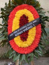 vòng hoa giá 300k