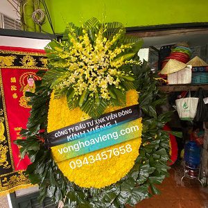 vòng hoa cúc vàng to đại
