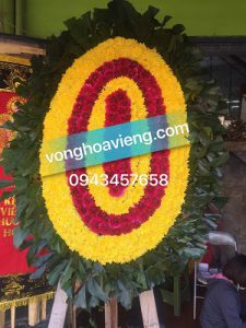 vòng hoa tươi cả 100%
