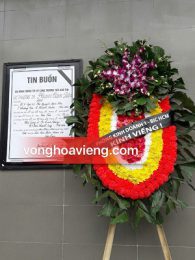 Vòng hoa ngày 21/10 tại số 5 trần thánh tông
