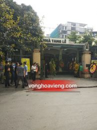 Vòng hoa tang lễ Nguyễn Viết Xuân