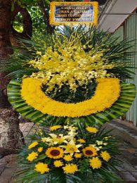 vòng hoa tại thái bình